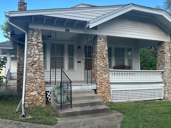 501 Bridge St, Sweet Springs, MO 65351