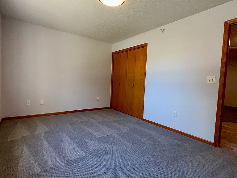 600 Colton Cir NE — Photo 12