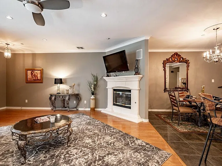 6868 Firenze Ln — Photo 4