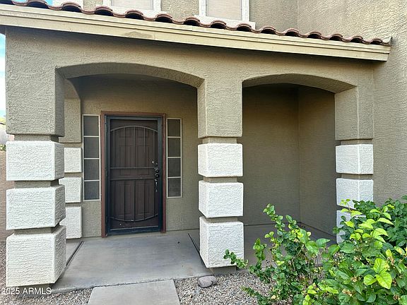 3rd image of 44443 W KNAUSS Drive