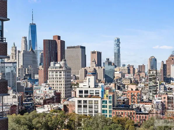 210 East Broadway image 10 of 19