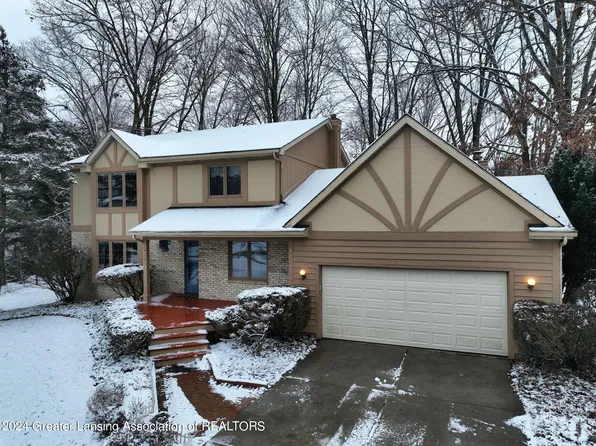 4101 Spinnaker Ln, Okemos, MI 48864