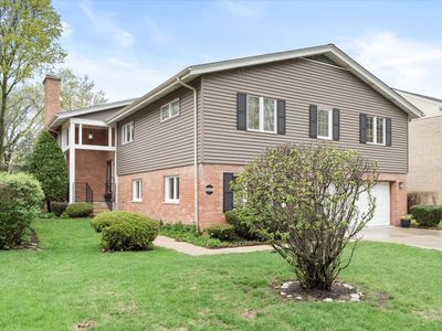 9242 Ridgeway Ave, Evanston, IL, 60203
