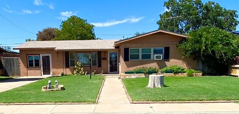 1st image of 3909 Melody Ln