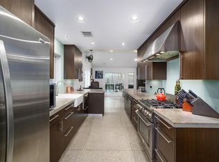 11218 Valley Spring Dr, Houston, TX 77043