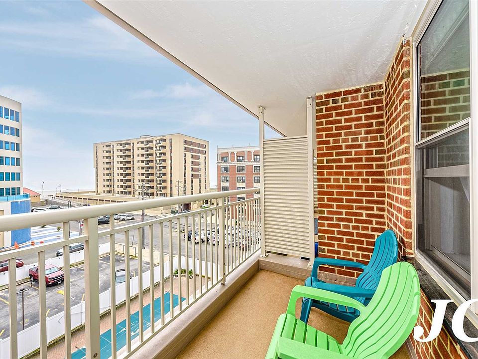1st image of 410 E Broadway APT 5B