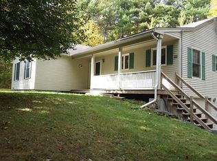 39 Deer Lick Rd, Danville, NH 03819
