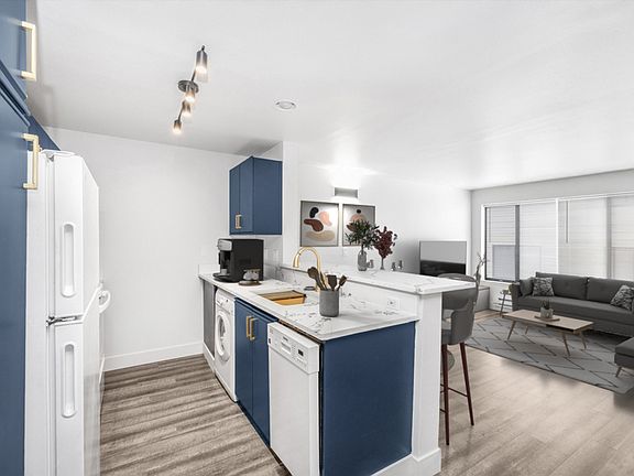 5th image of 6500 24th Ave NW #307