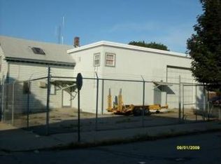 24 Cory Ave, Cranston, RI 02920