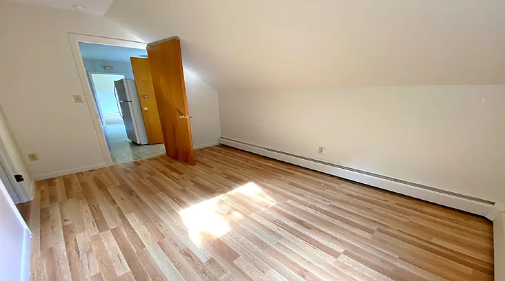 2 Lewis St #5 — Photo 4