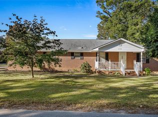 200 Fairlane Dr, Anderson, SC 29624