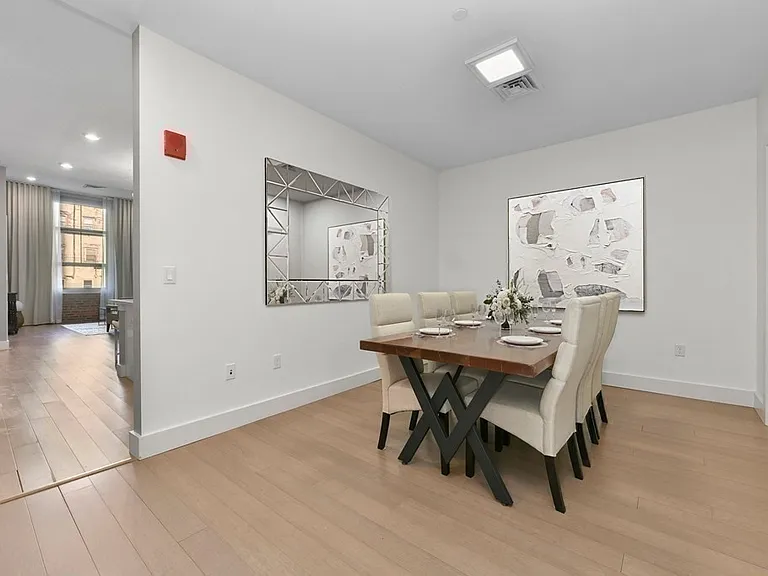 121 Portland St #202 — Photo 23