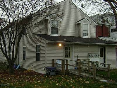 2nd image of 1003 Fort Augusta Ave