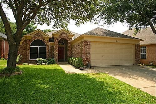 1st image of 4836 Hanover Dr