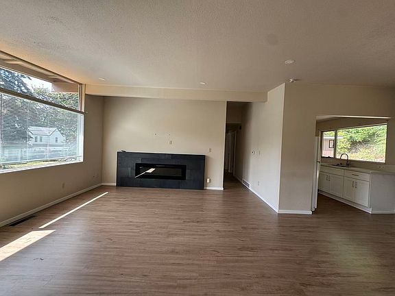 4th image of 14624 SE Allen Rd