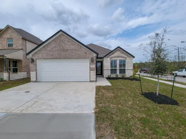 902 Cold Snow Dr, Houston, TX 77090