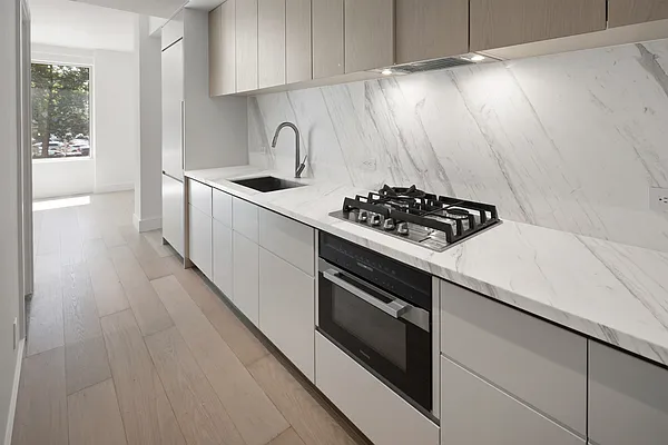 Rented by Keller Williams NYC | media 8