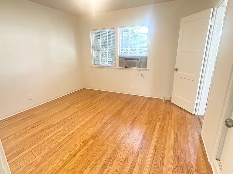 62 N Berkeley Ave #1 — Photo 6