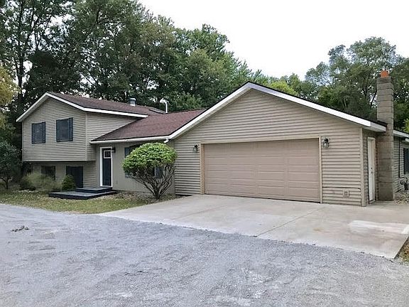 3rd image of 29083 County Road 118