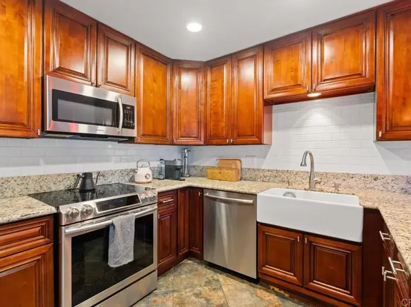 6960 Caminito Curva, San Diego, CA 92119