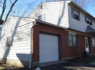 2991 Upton Rd W, Columbus, OH 43232