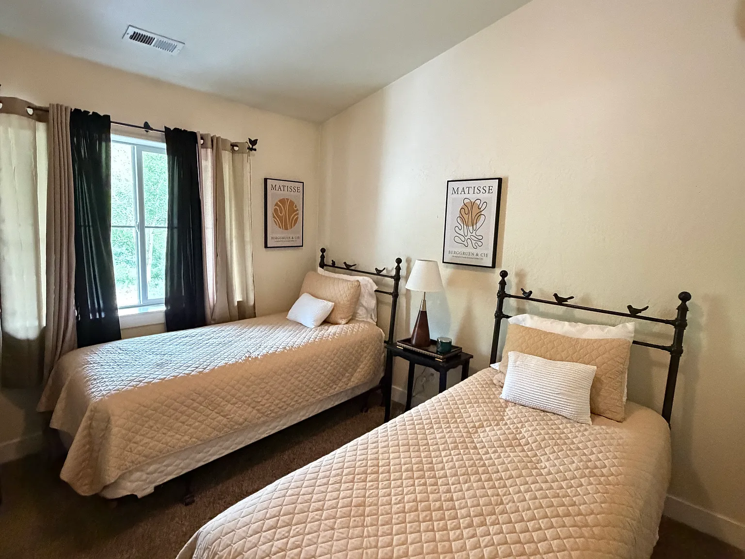 2 bed, 1577 sqft, $3,500 — Photo 2