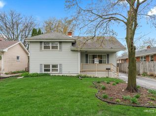 5504 Lyman Ave, Downers Grove, IL 60516