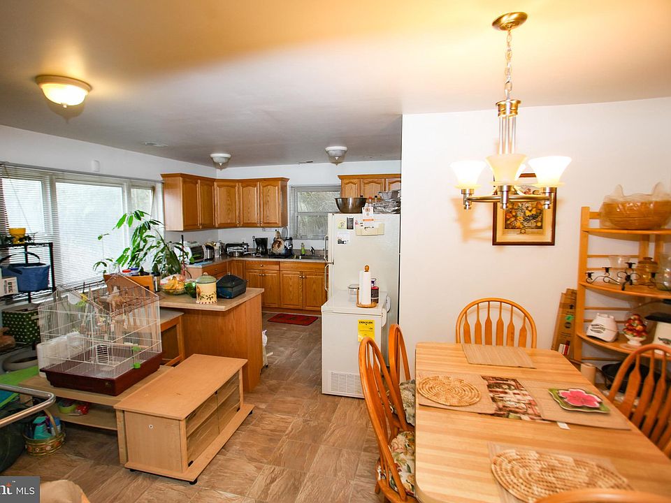 2nd image of 8029 New Riggs Rd