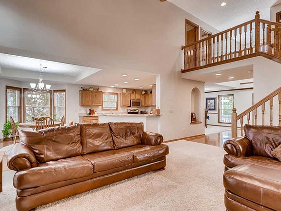 3rd image of 5148 Winter Creek Dr