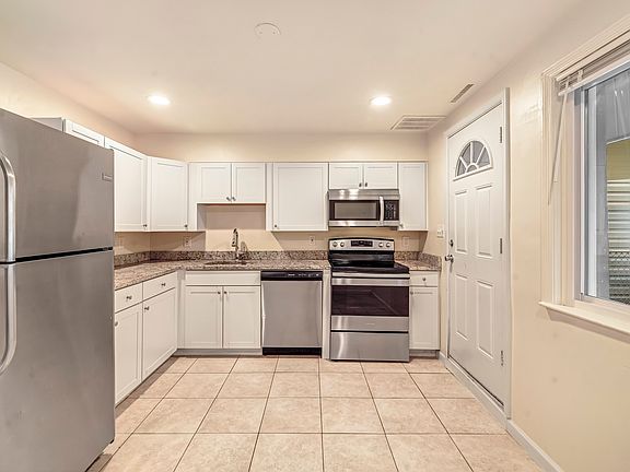 Photo Aug 19 2025, 10 07 33 (3)_08192025