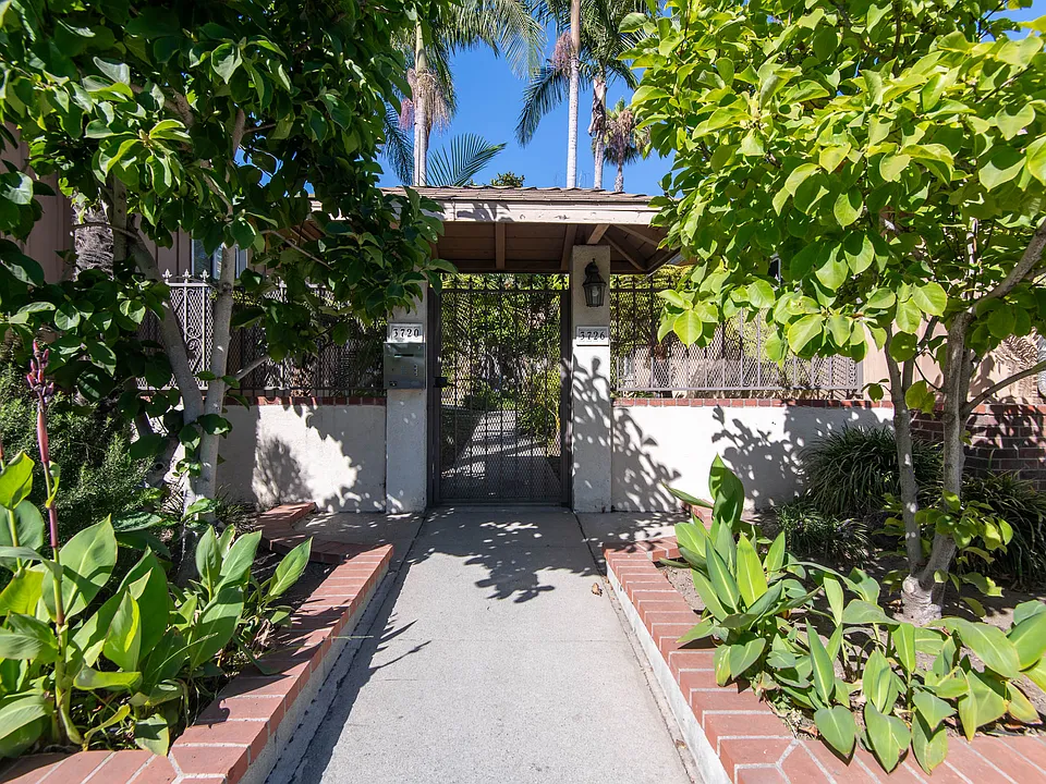 3720 S Centinela Ave #3726-1/2