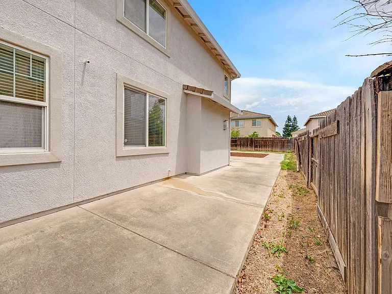 8739 Whitehouse Rd — Photo 48