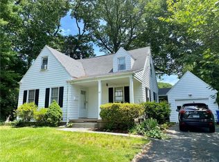 45 Delsole Rd, Hamden, CT 06518