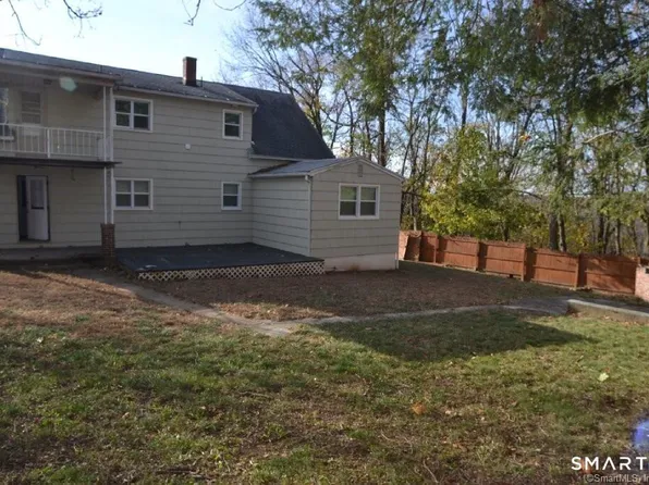 448 Tudor St, Waterbury, CT 06704