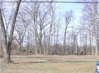 Verna Ave, Muskegon, MI 49442