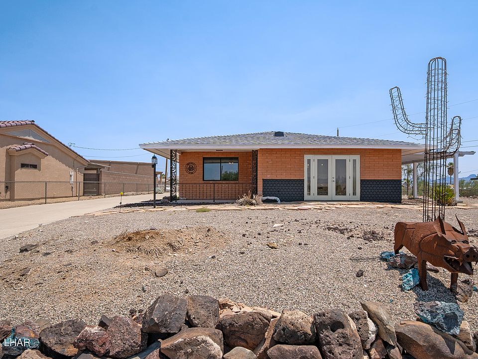1st image of 396 Coral Dr