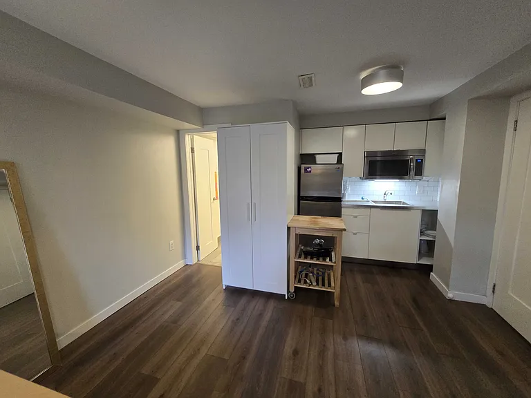 25 Santa Barbara Rd — Photo 3