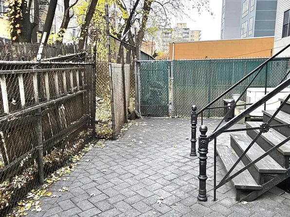 327 Jackson Street image 47 of 47