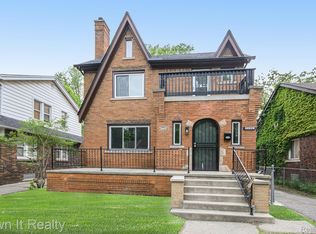 5990 Yorkshire Rd, Detroit, MI 48224