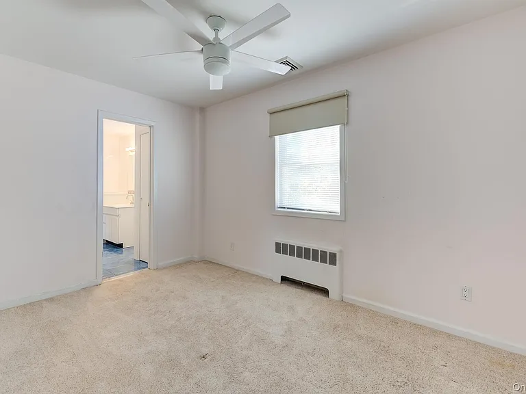 74 Mulberry Ave — Photo 16