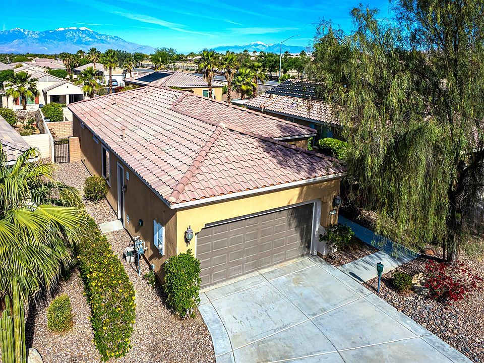 1st image of 40065 Calle Celestino