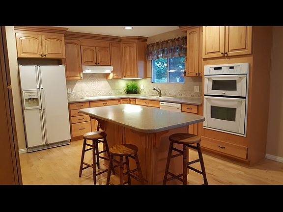 Open kitchen