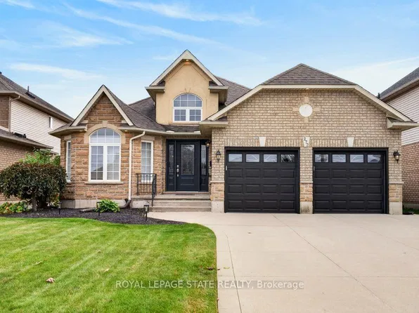 272 Gatestone Dr, Hamilton, ON L8J 3Y6