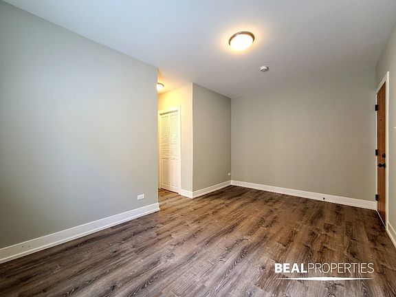 3rd image of 431 W Belden Ave #431C301