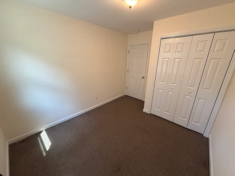 4 Seawanhaka Ave — Photo 6