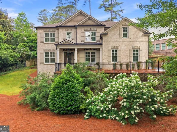 3104 Skyland Dr NE, Chamblee, GA 30341