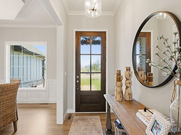 2nd image of 5522 Fremont Ct