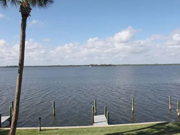 1001 Bay Rd, Vero Beach, FL 32963