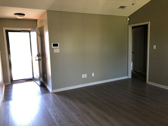 3rd image of 3597 Beulah Cir