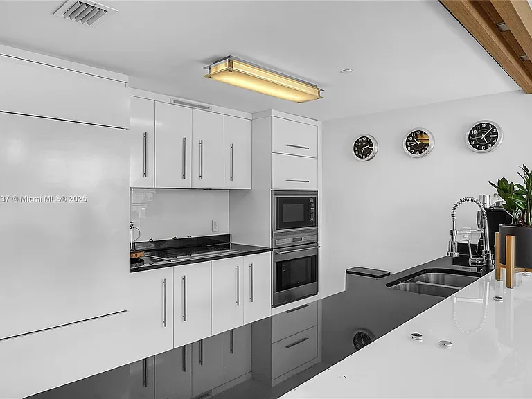 465 Brickell Ave #1001 — Photo 13